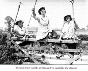 World War One Land Girls at gate. Source: IWM Q30678