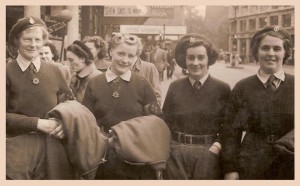 Talgarth Land Girls arrive in London to see the Queen at the Disbandment Ceremony in October 1950. They stayed overnight at the Clapham Common Underground dormitories Source: Tony Price