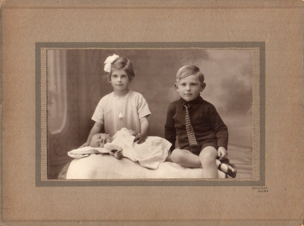 Joan and Geoff Shutte Archive Photo 25