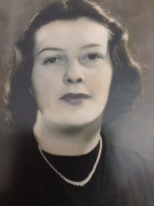 Phyllis May Reeves nee Bennett